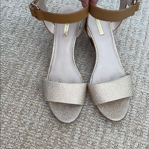 Louise et Cie Wedges